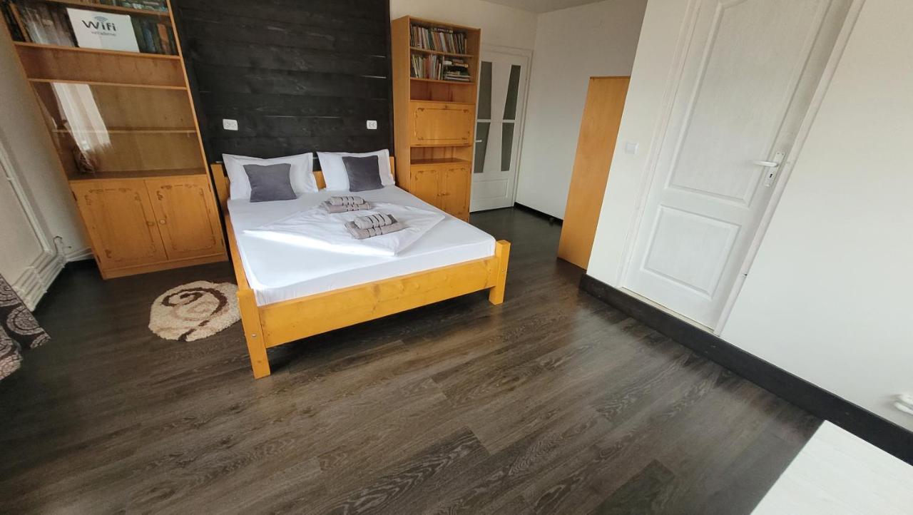 Apartamento Apartament Tiatim Vatra Dornei Exterior foto